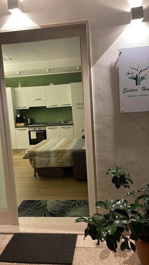 バーリSisters' Houseアパートメント エクステリア 写真